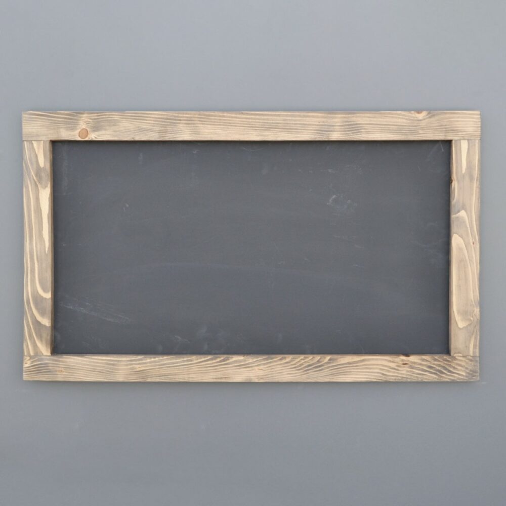 Hanah Home Nástěnná dřevěná tabule BOARD 100x60 cm černá